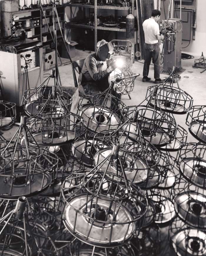 Manufacturing of burton power snakes